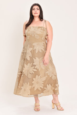 SANDY BLOOM FLORAL WOVEN LACE MIDI DRESS - Glamourous Grace