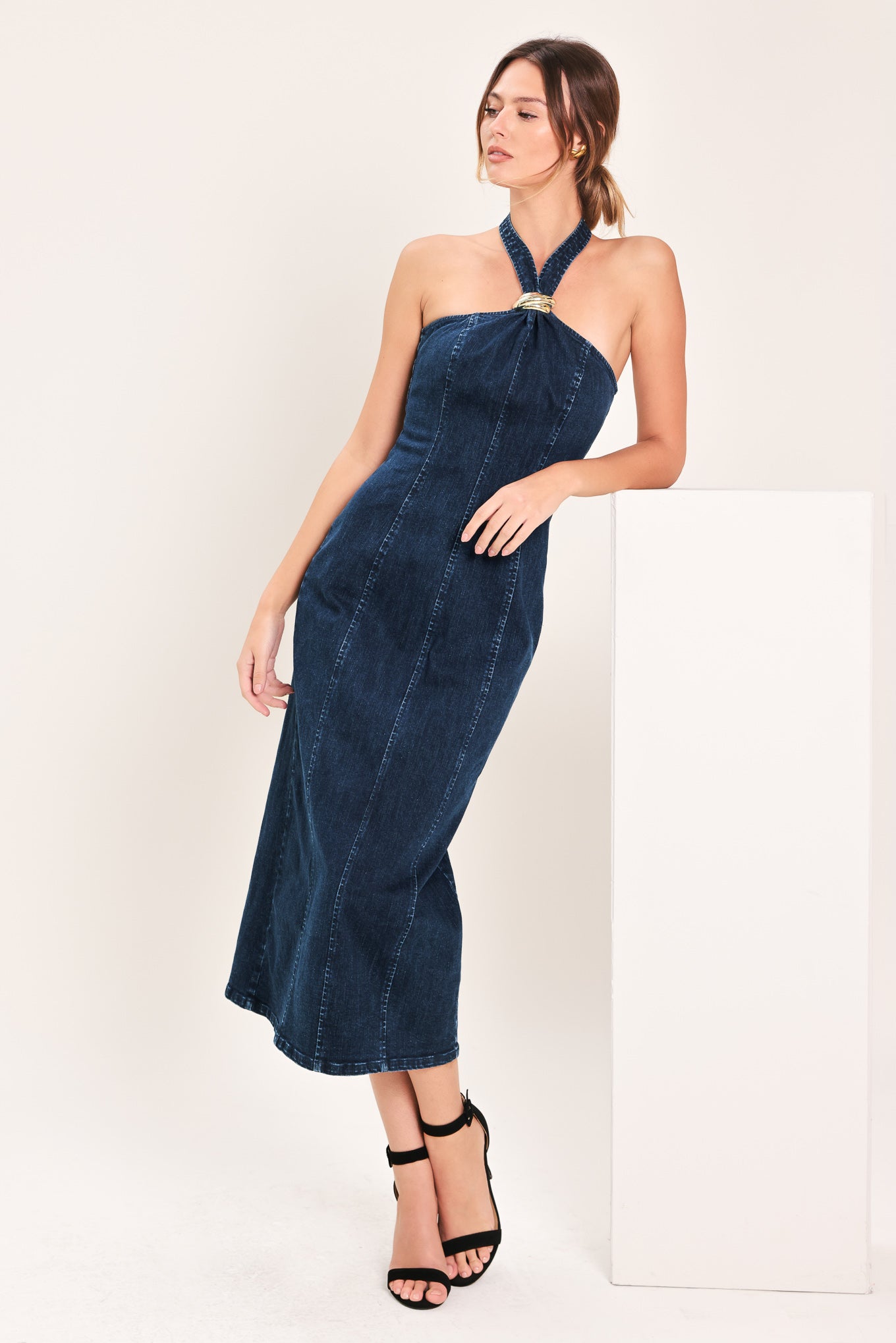 STATEMENT DENIM MIDI DRESS - Glamourous Grace
