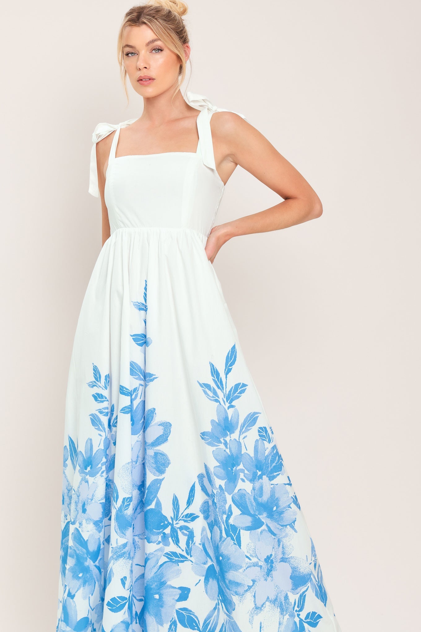 CLOUD BLOSSOM WOVEN MAXI DRESS - Glamourous Grace