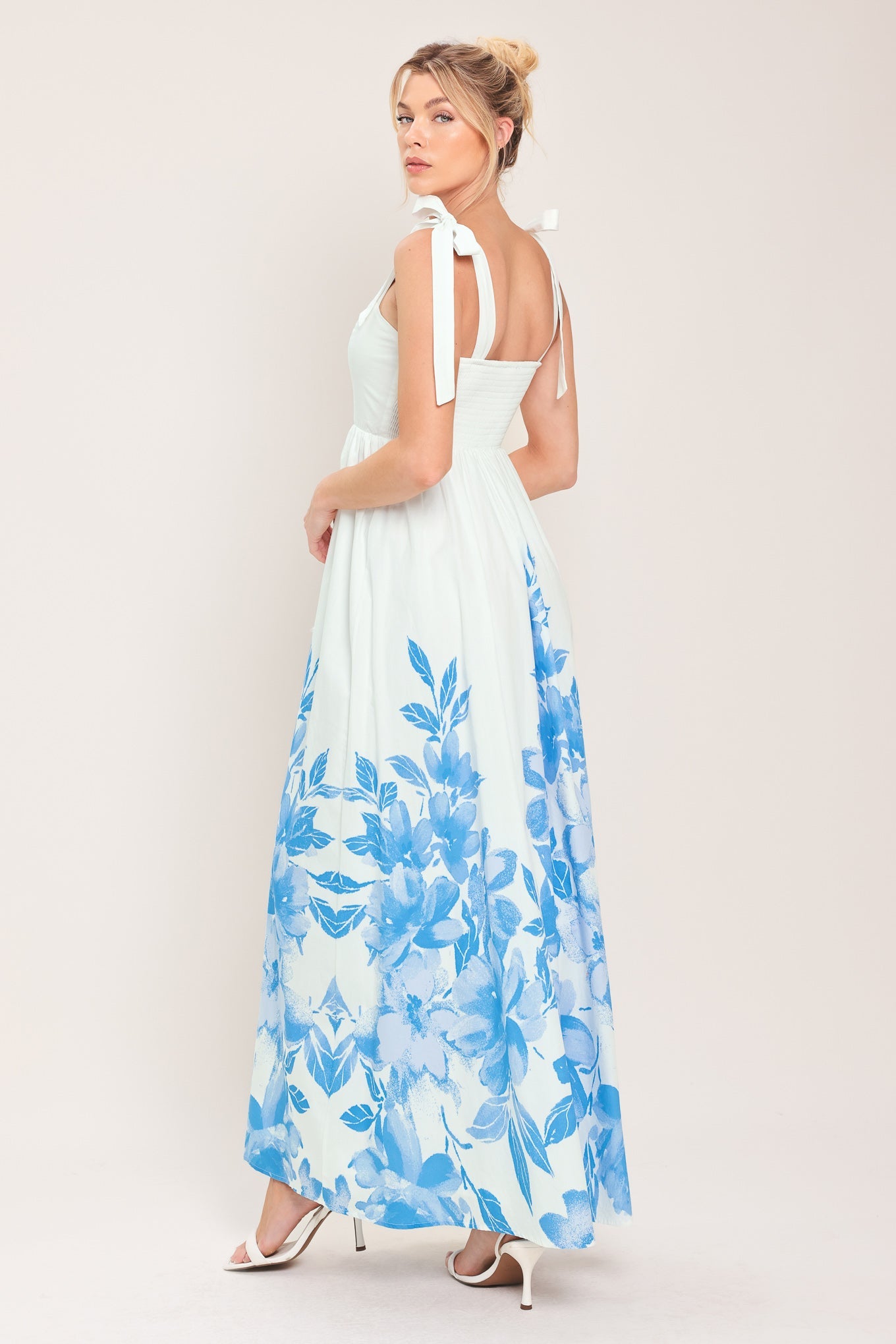 CLOUD BLOSSOM WOVEN MAXI DRESS - Glamourous Grace