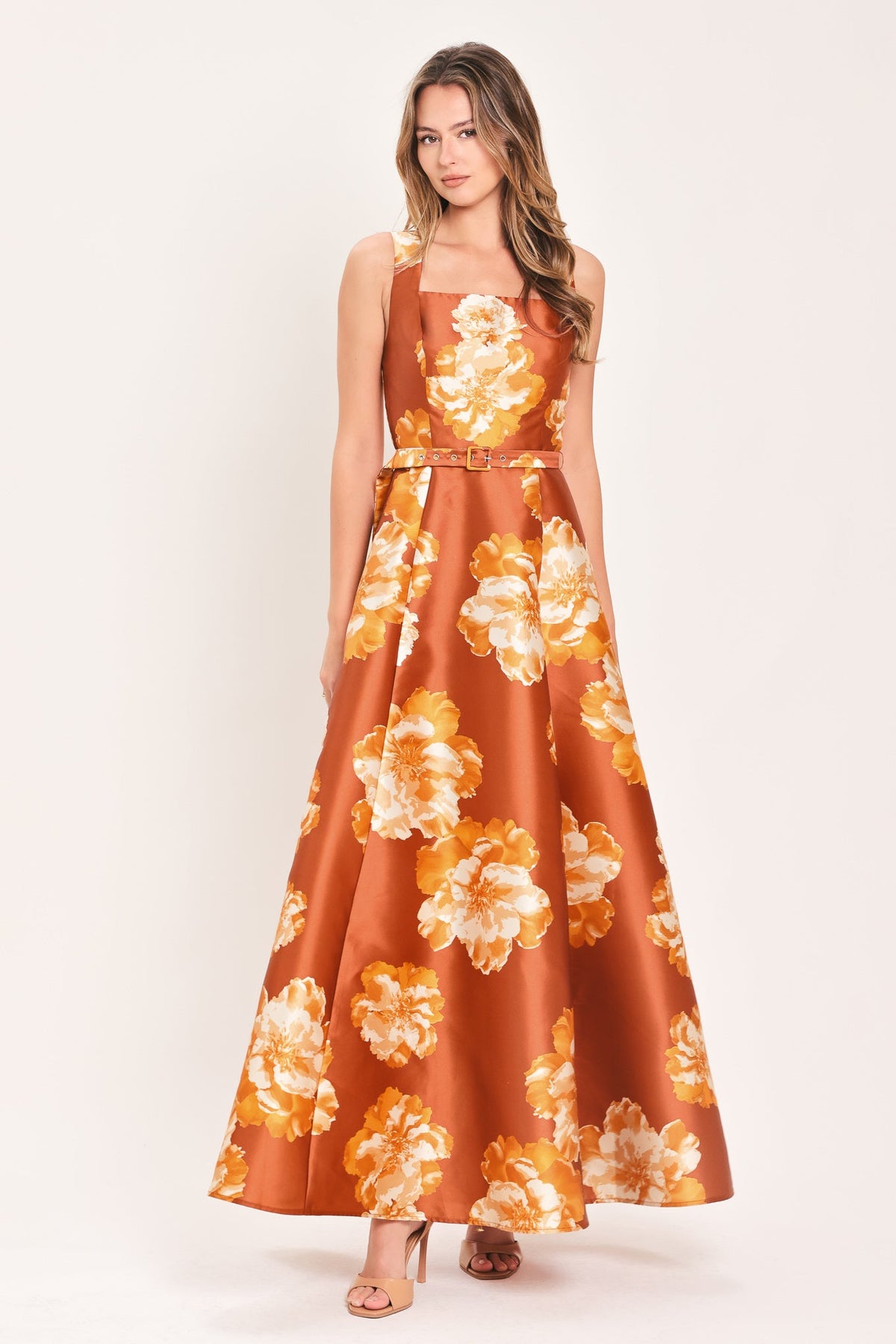 FIRESIDE FLORAL REVERIE WOVEN MAXI DRESS - Glamourous Grace