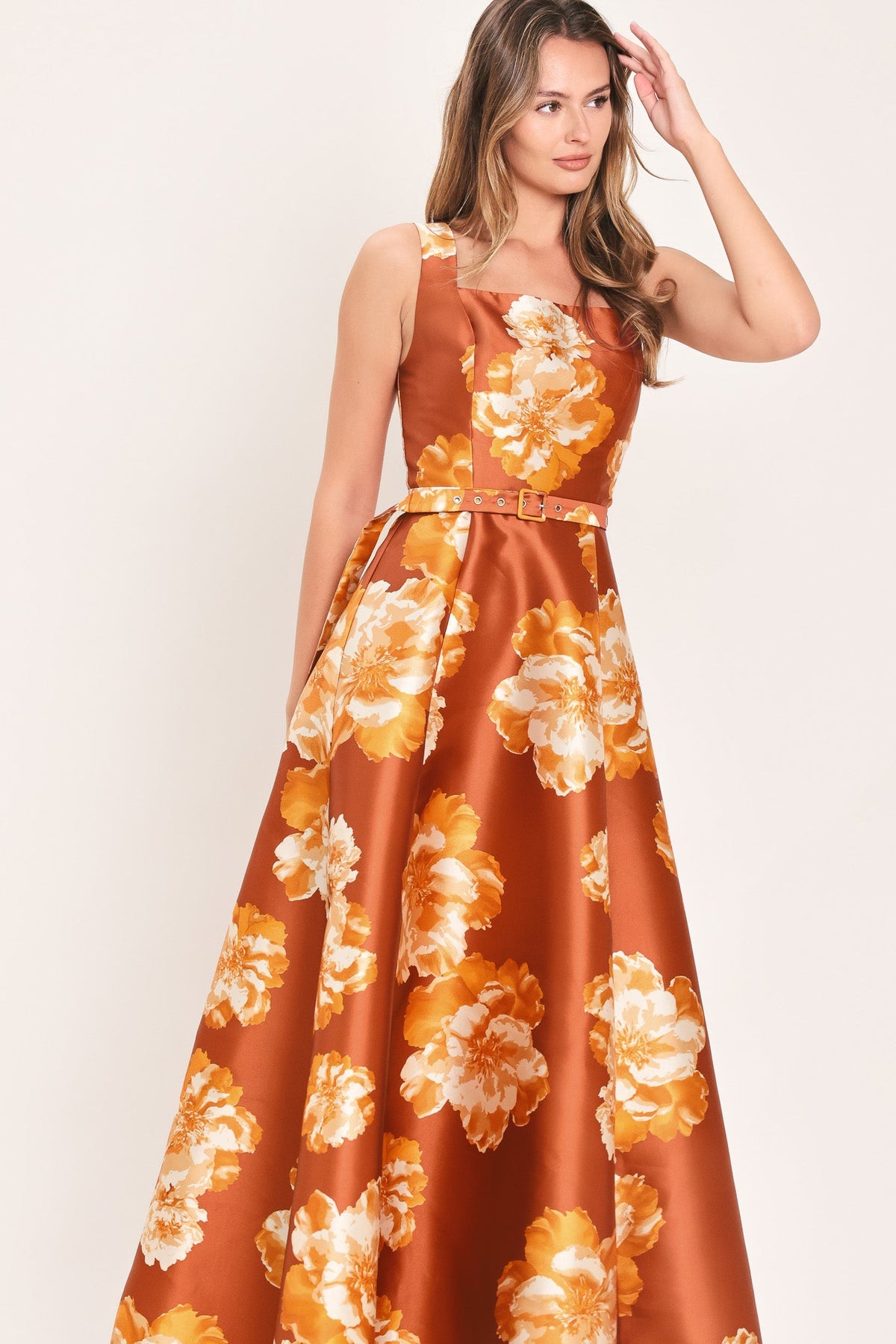 FIRESIDE FLORAL REVERIE WOVEN MAXI DRESS - Glamourous Grace