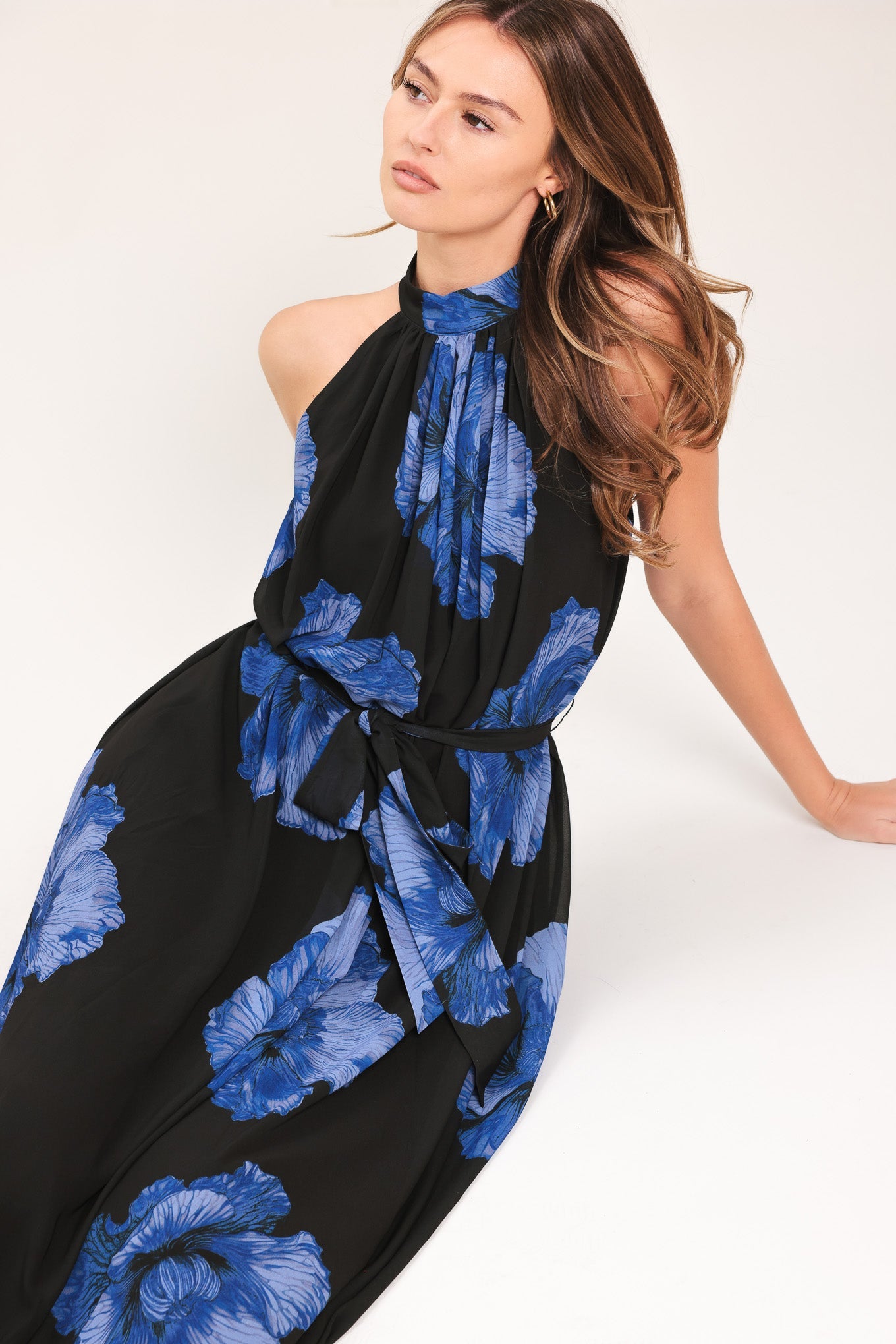EVENING ORCHARD WOVEN HALTER MAXI DRESS - Glamourous Grace