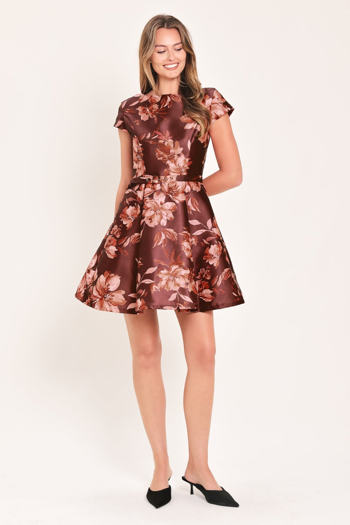 MAHOGANY FLORAL KISS WOVEN MINI DRESS - Glamourous Grace