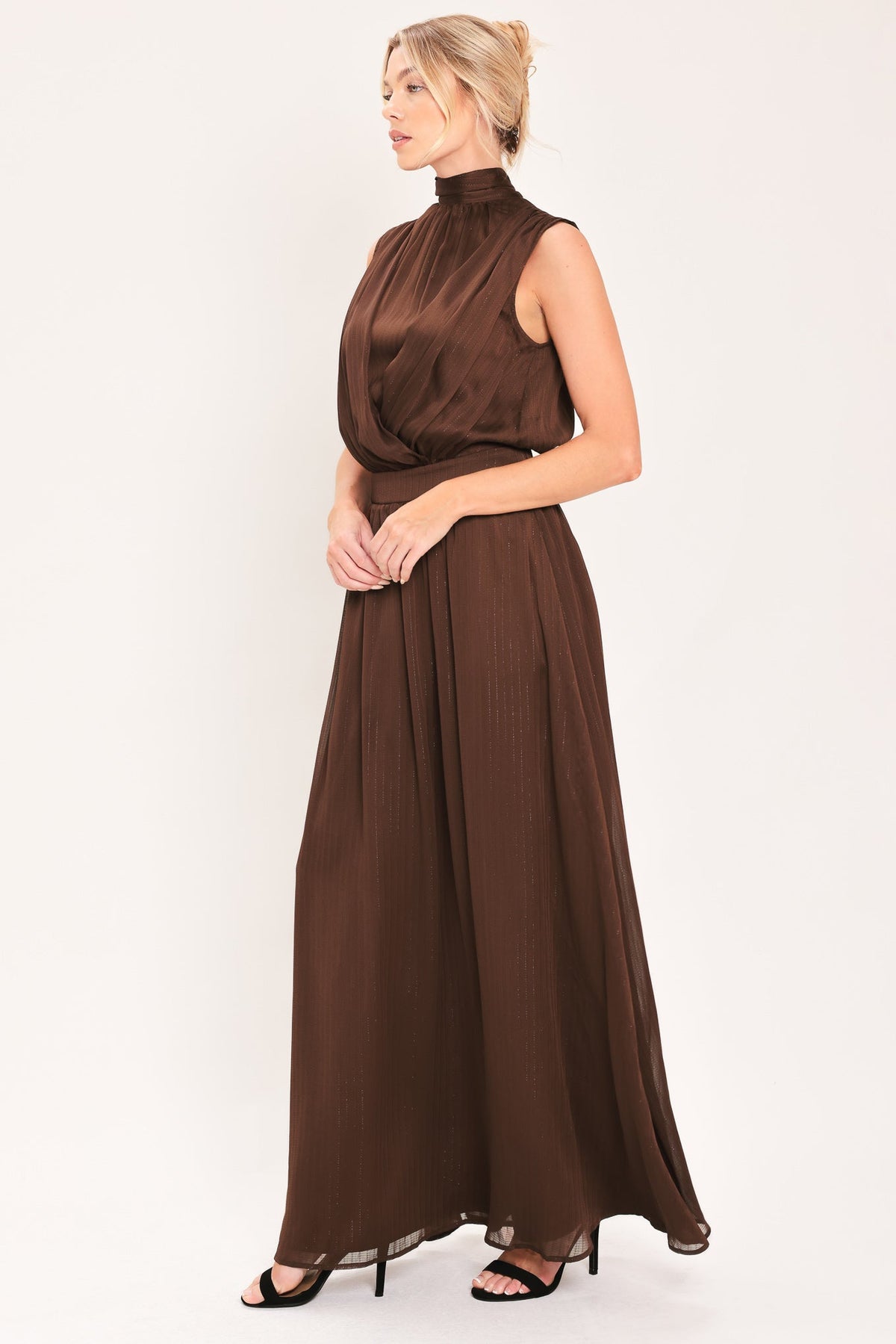 ESPRESSO GATHERED GLOW WOVEN MAXI DRESS - Glamourous Grace