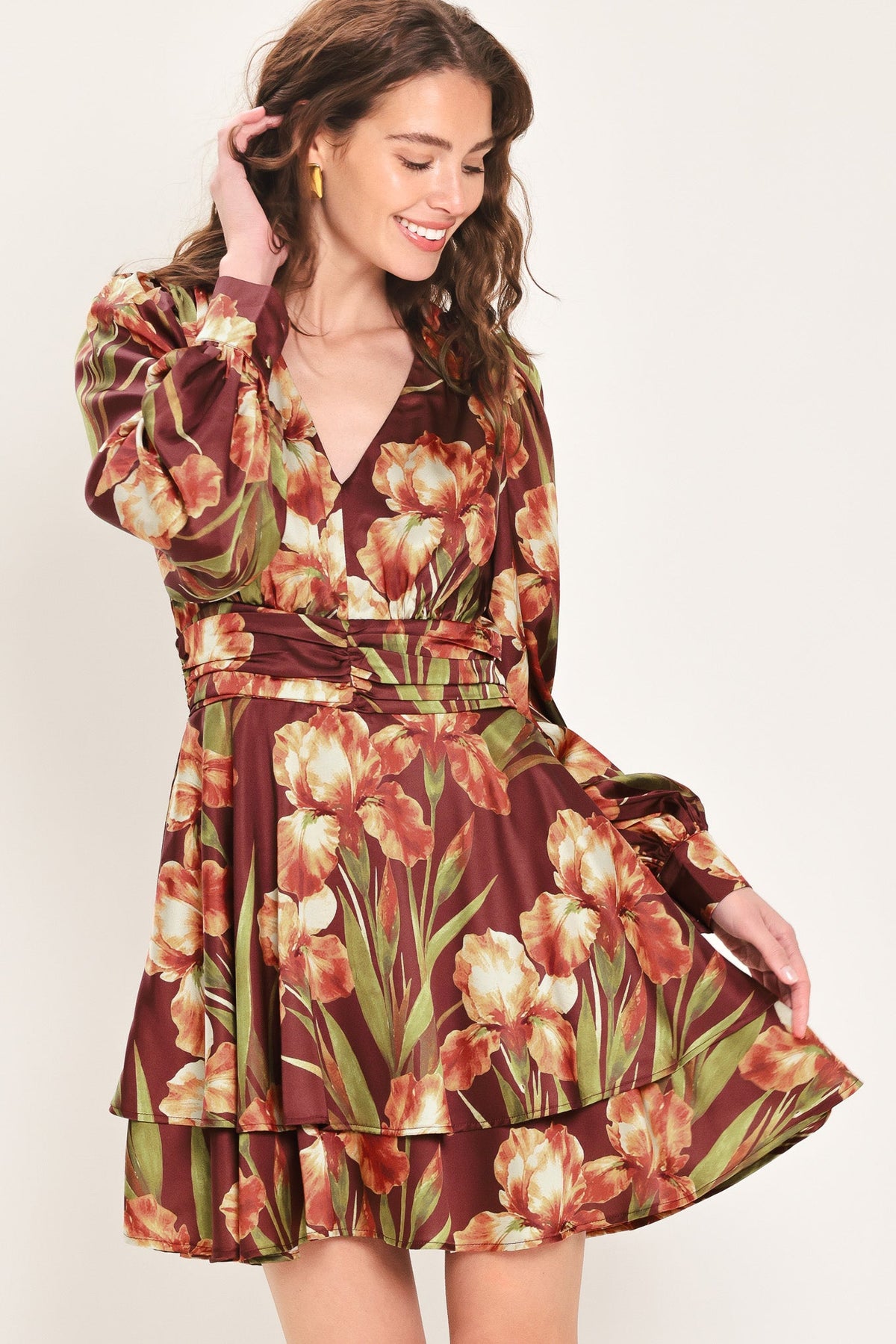 BURGUNDY CRUSH PRINTED RUCHED-WAIST TIERED MINI DRESS