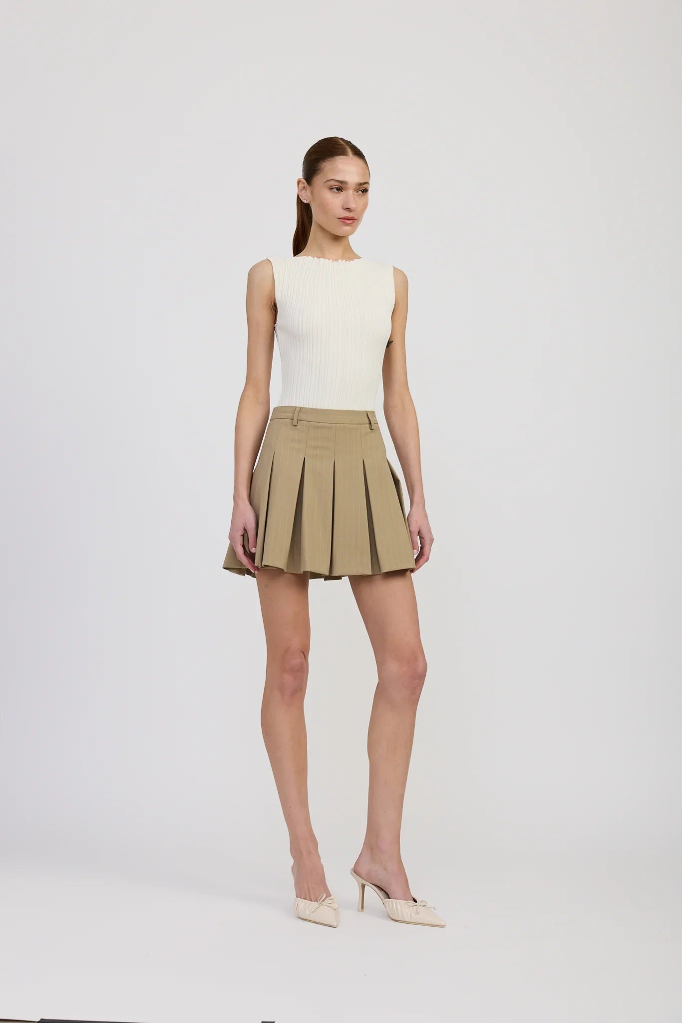 Arden Pleated Mini Skirt - Glamourous Grace