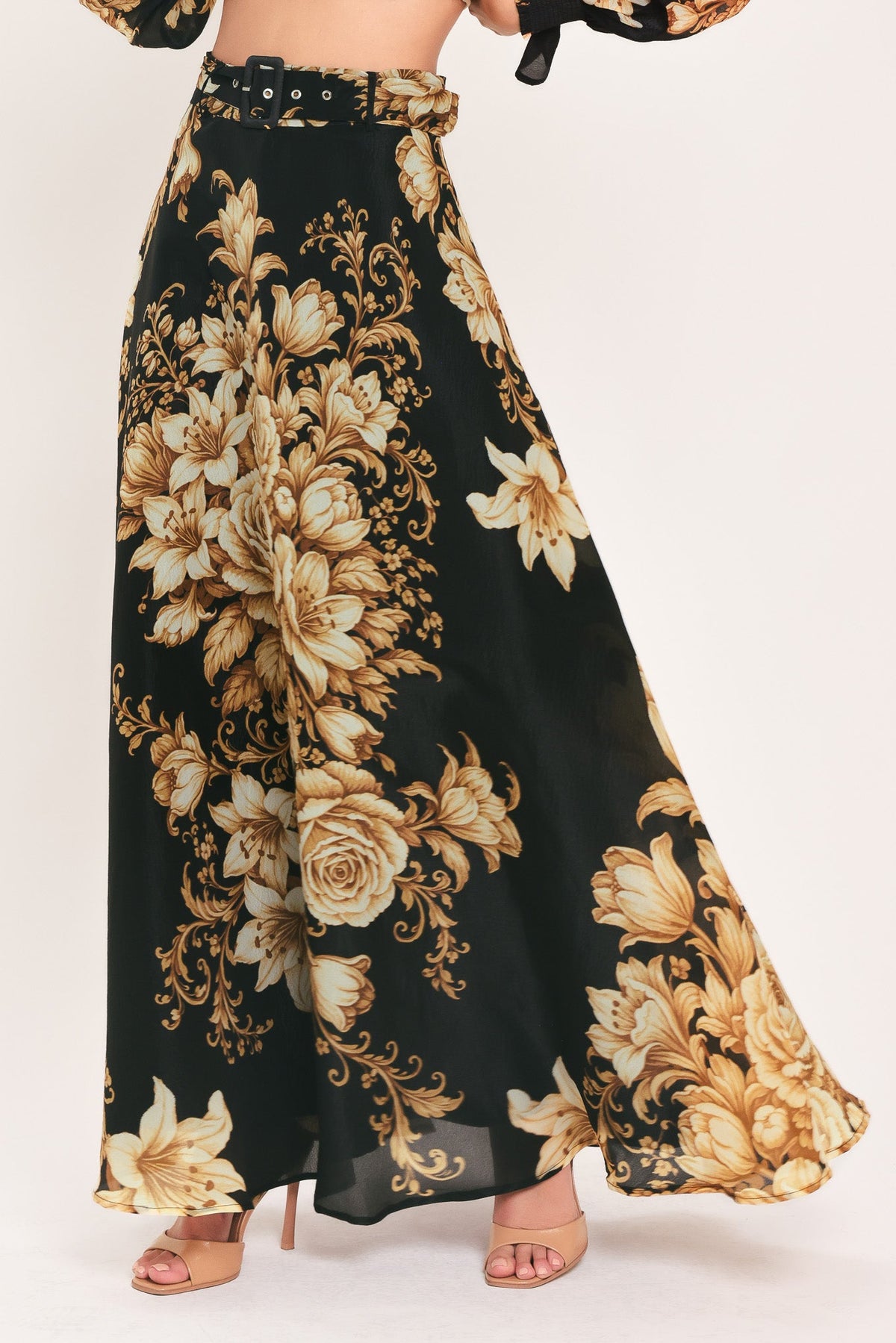 MOONLIT GARDEN PRINTED MAXI SKIRT - Glamourous Grace