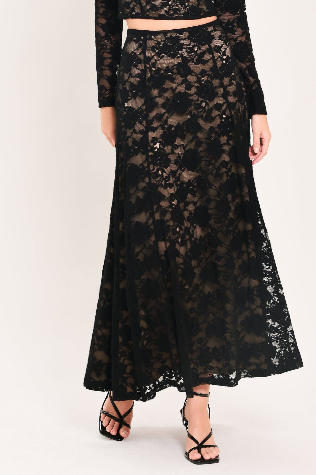 NOIR LACE MOONRISE WOVEN LACE CIRCLE SKIRT - Glamourous Grace