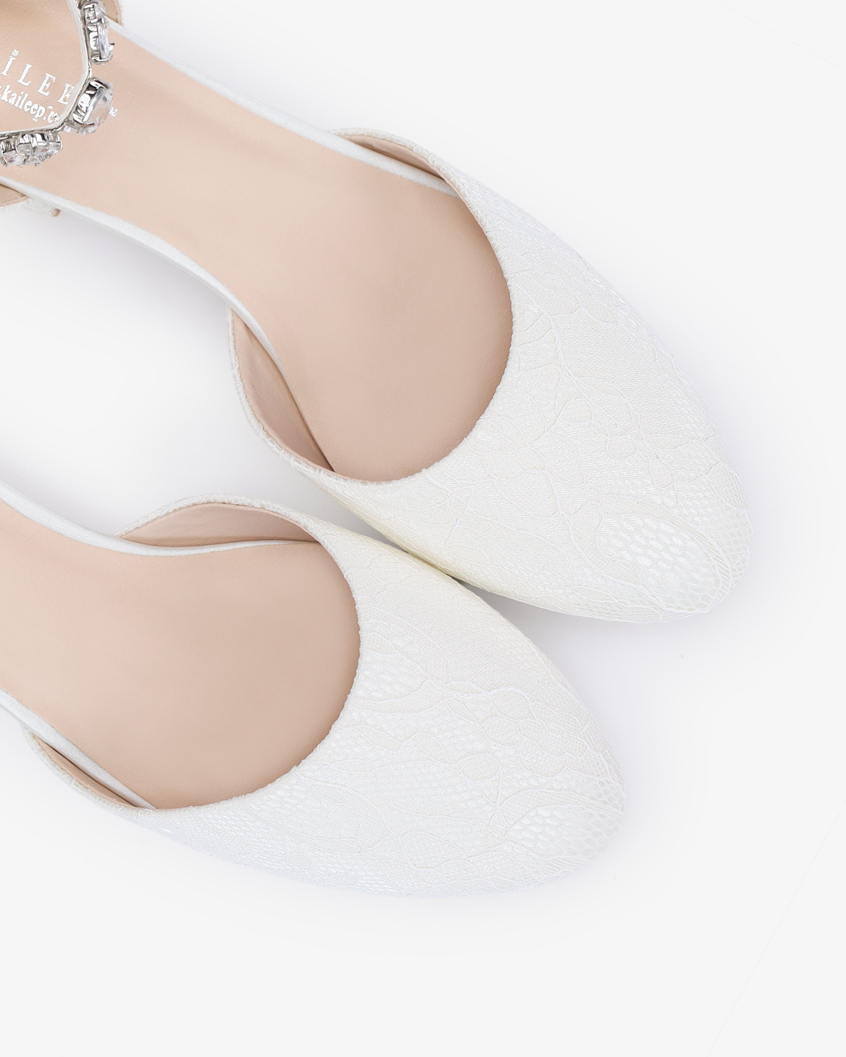 Lace Round Toe Low Block Heel Wedding Shoes with Navette Cluster Rhinestones Strap