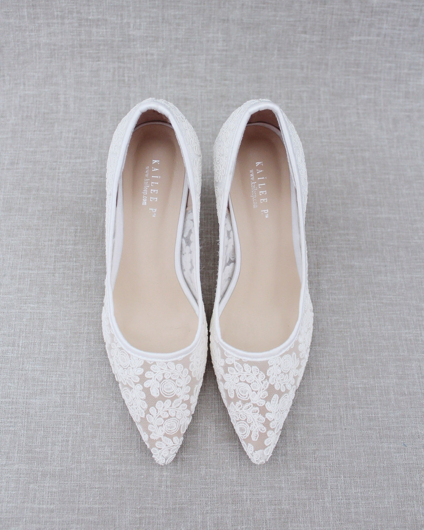 Lace Bridal Pump