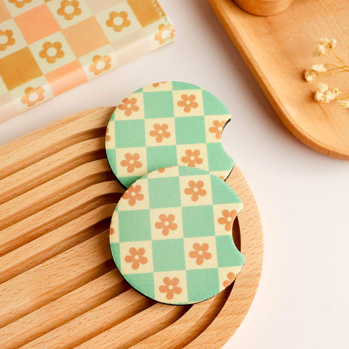 Checkered Daisies Car Coaster (Set of 2) - Glamourous Grace