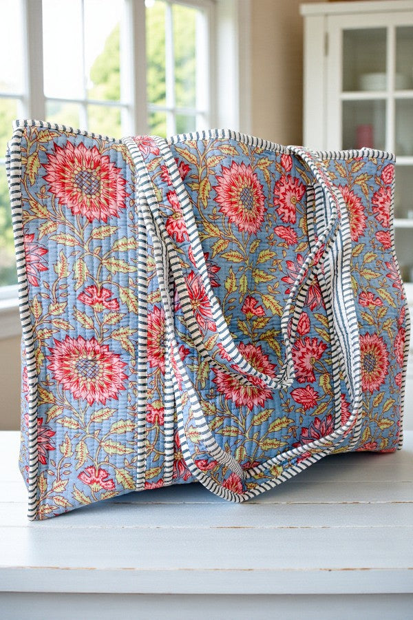 SC - ETA 8/24-9/7 September Haze Floral Tote Bag - Glamourous Grace