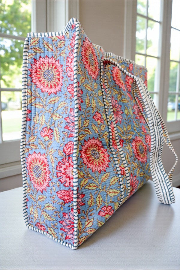 SC - ETA 8/24-9/7 September Haze Floral Tote Bag - Glamourous Grace