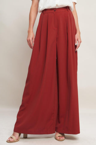THROW IT BACK WOVEN PANTS - Glamourous Grace