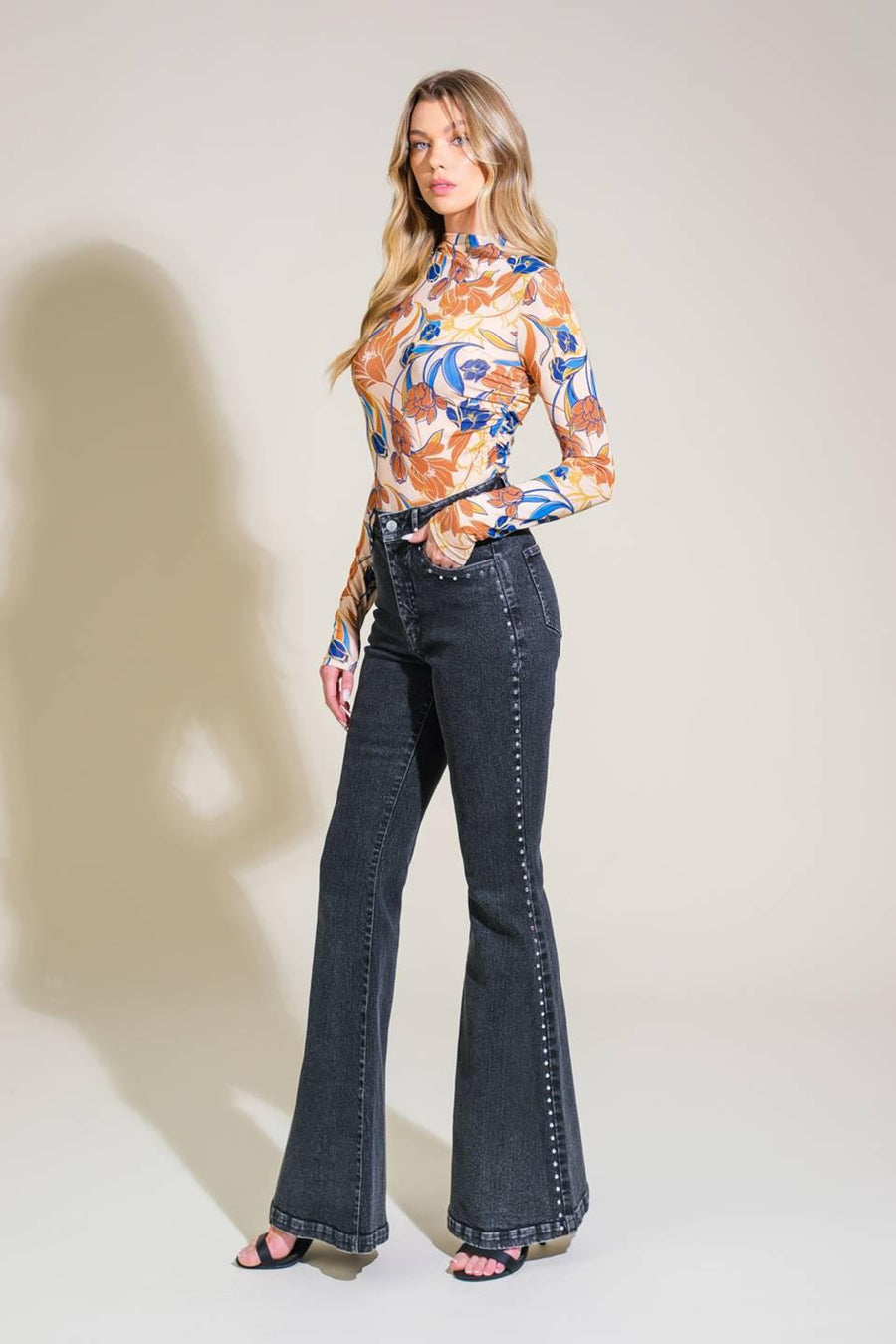 EFFORTLESS ENSEMBLE DENIM PANTS - Glamourous Grace