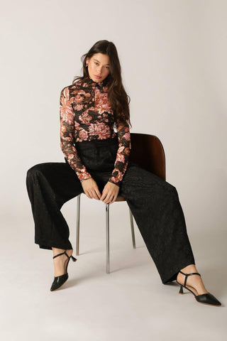 ELEGANT ESSENCE WOVEN PANTS - Glamourous Grace