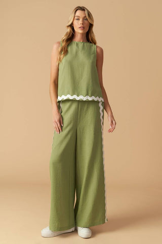 DRIFTING CURRENTS WOVEN PANTS - Glamourous Grace