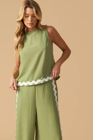 DRIFTING CURRENTS WOVEN PANTS - Glamourous Grace