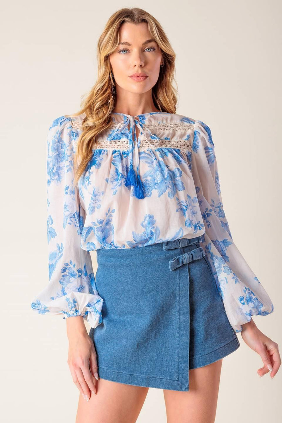 DISTANT ECHOES DENIM SKORT - Glamourous Grace