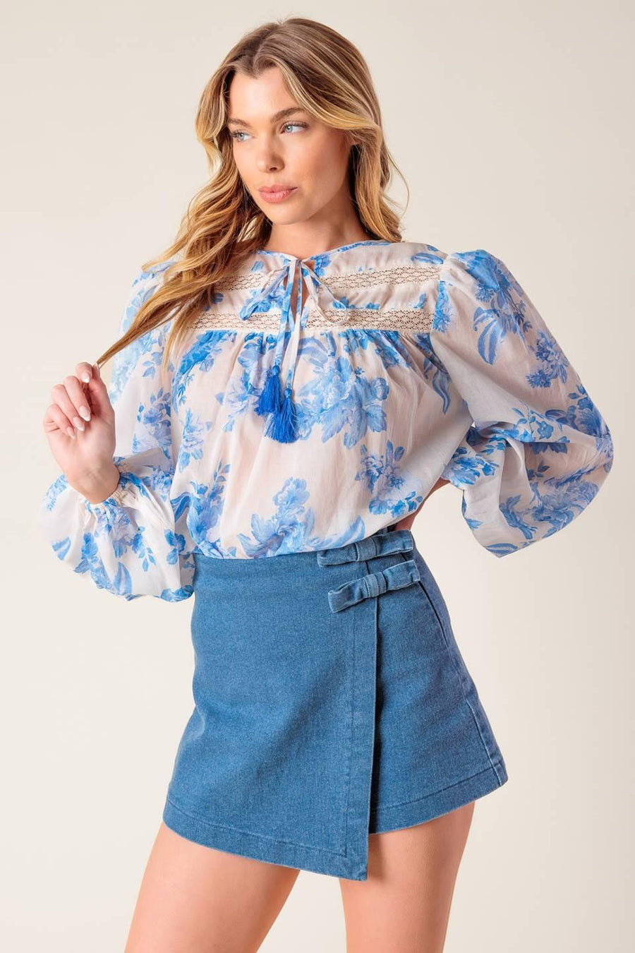 DISTANT ECHOES DENIM SKORT - Glamourous Grace