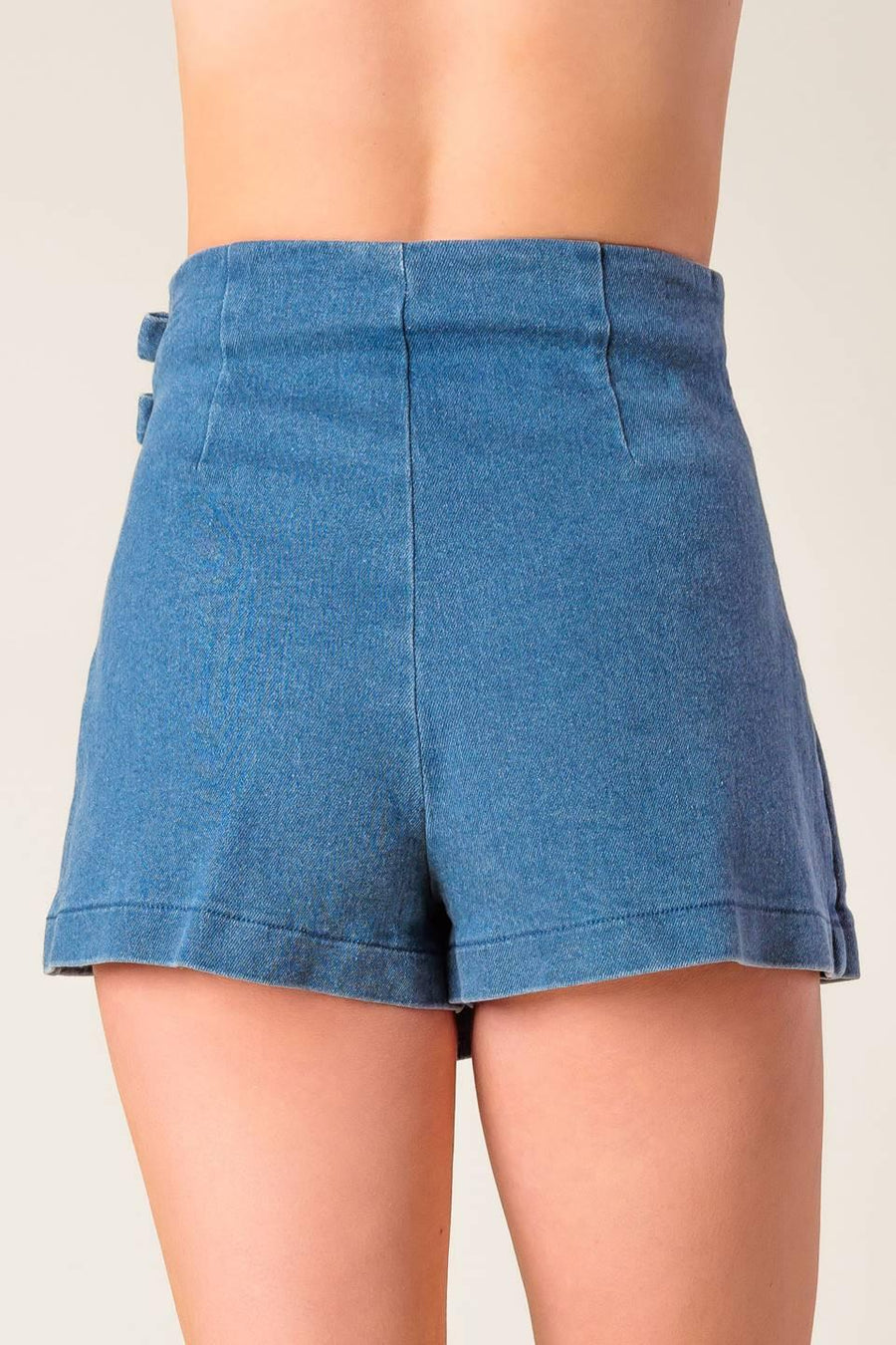 DISTANT ECHOES DENIM SKORT - Glamourous Grace