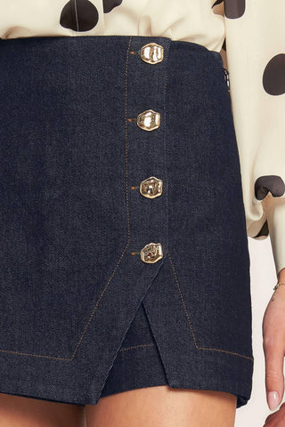 MODERN FEMININE DENIM SKORT