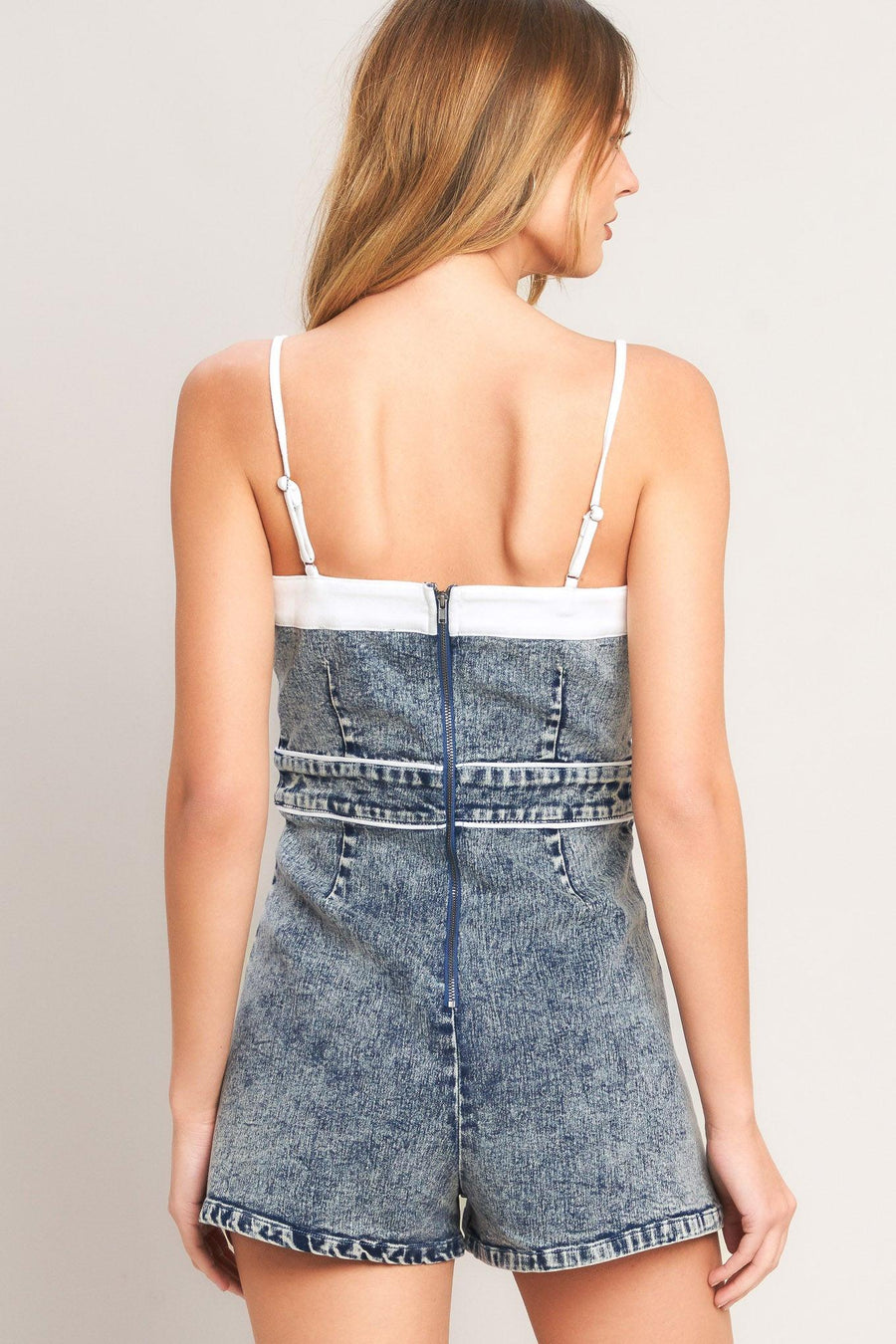 WEEKEND IN DENIM ROMPER - Glamourous Grace