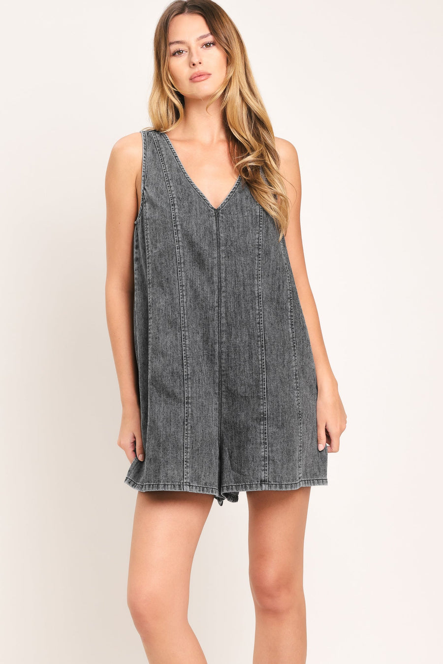 COOL SWEET LIGHTWEIGHT DENIM ROMPER - Glamourous Grace
