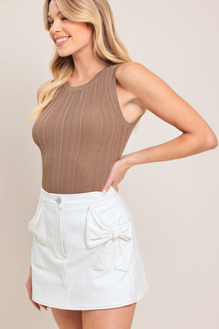 CUTE MOMENT WOVEN SKORT - Glamourous Grace