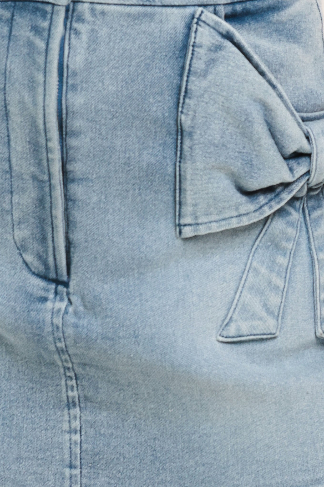 CUTE MOMENT DENIM SKORT - Glamourous Grace