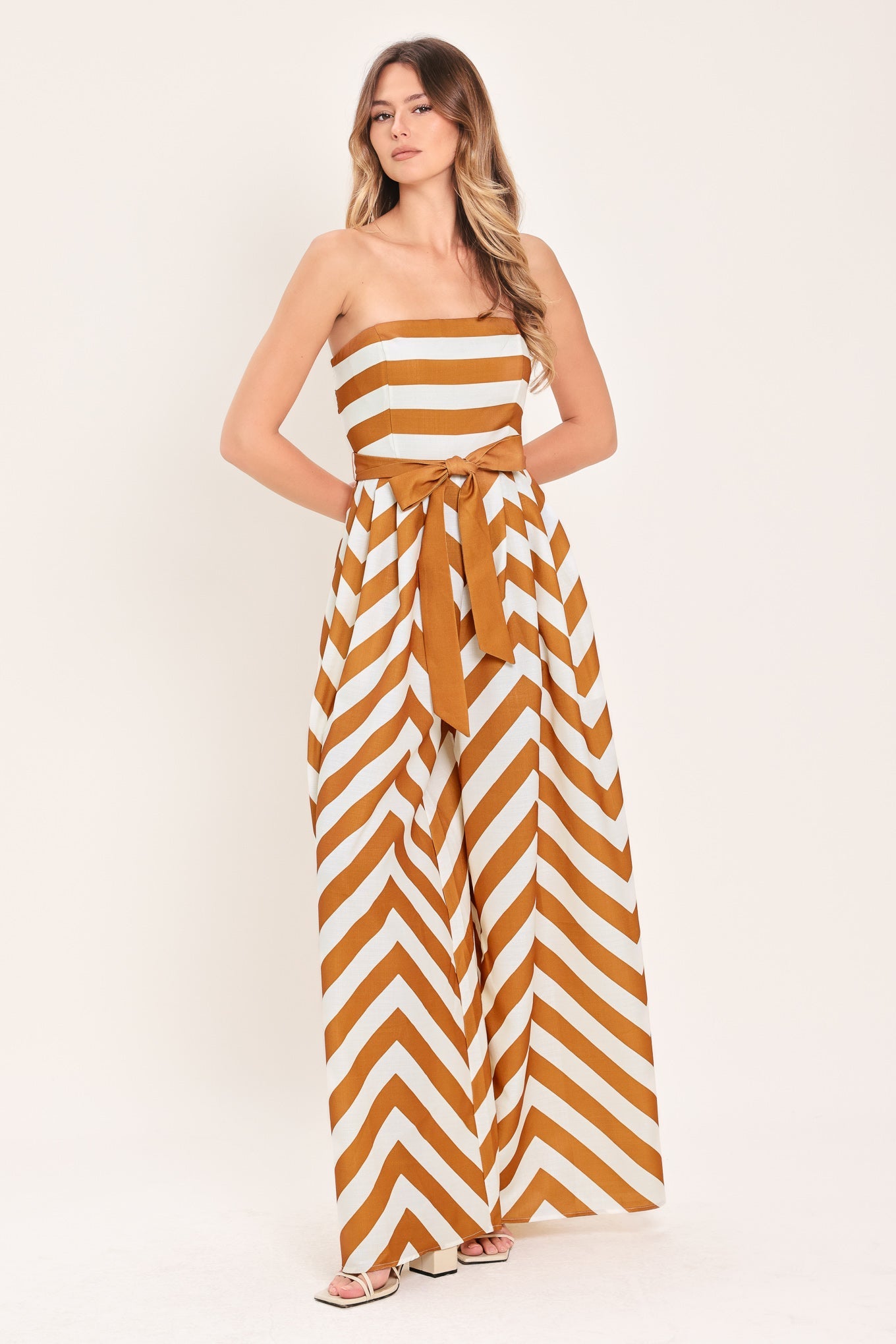 CINNAMON COAST WOVEN JUMPSUIT - Glamourous Grace
