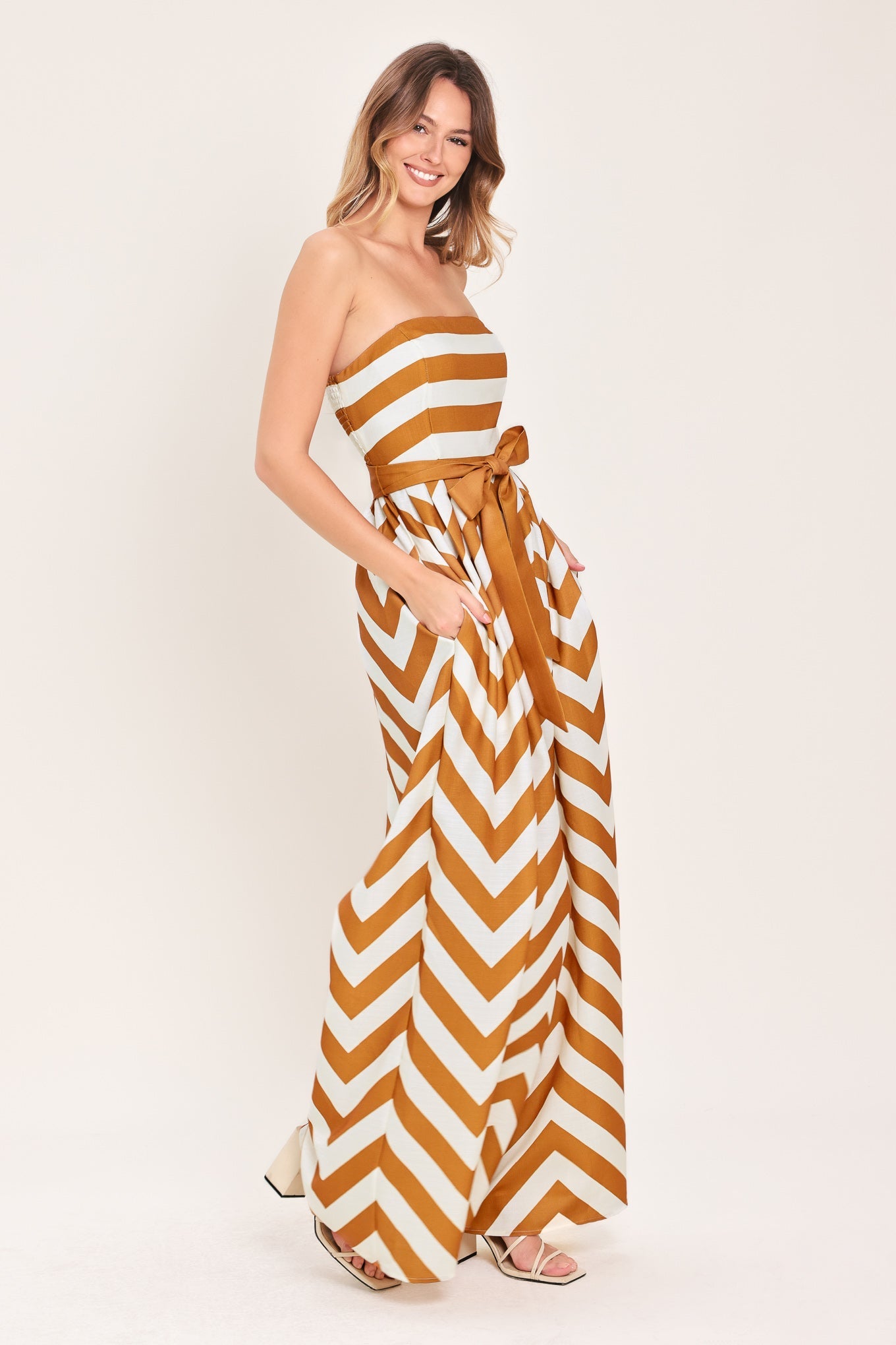 CINNAMON COAST WOVEN JUMPSUIT - Glamourous Grace