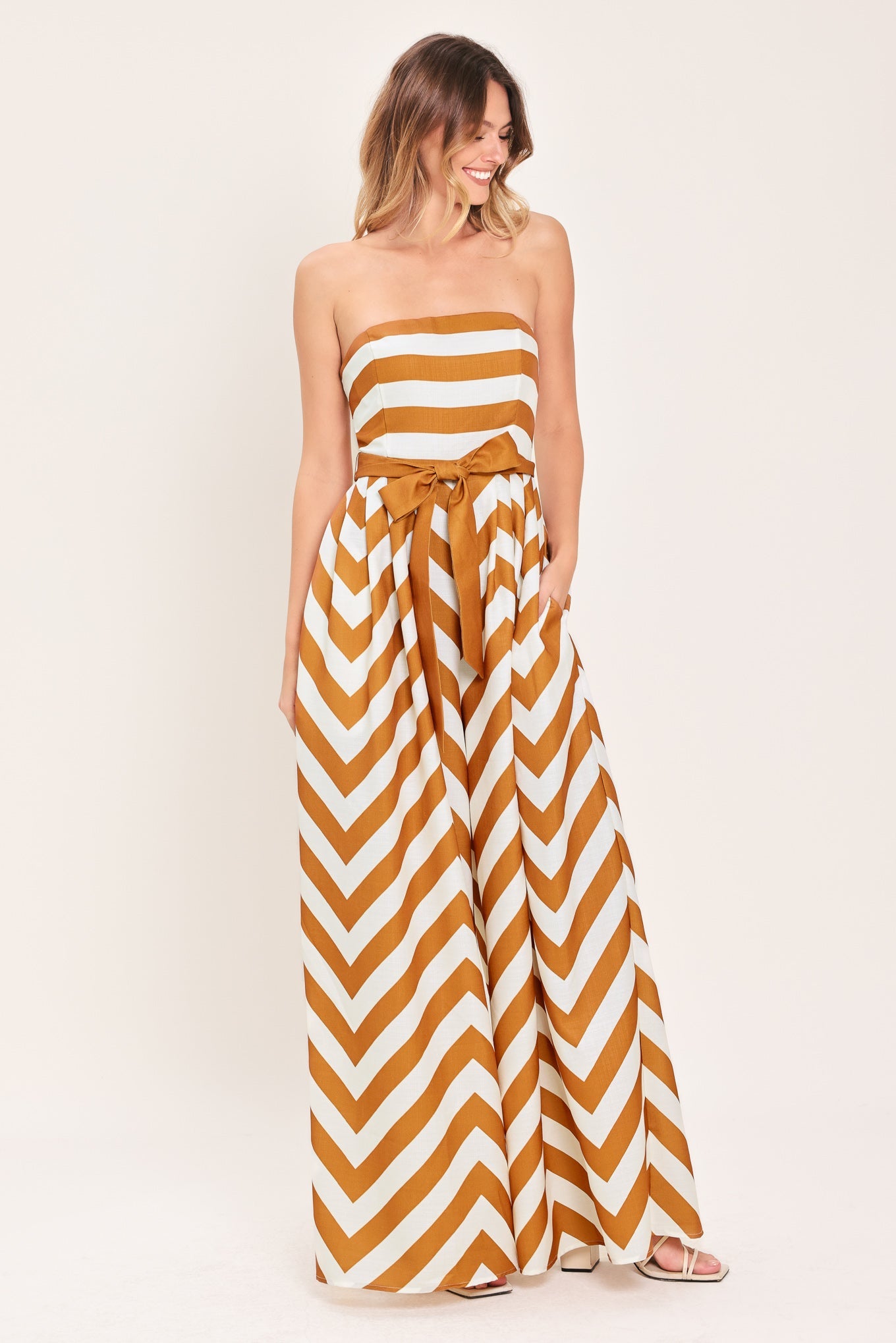 CINNAMON COAST WOVEN JUMPSUIT - Glamourous Grace