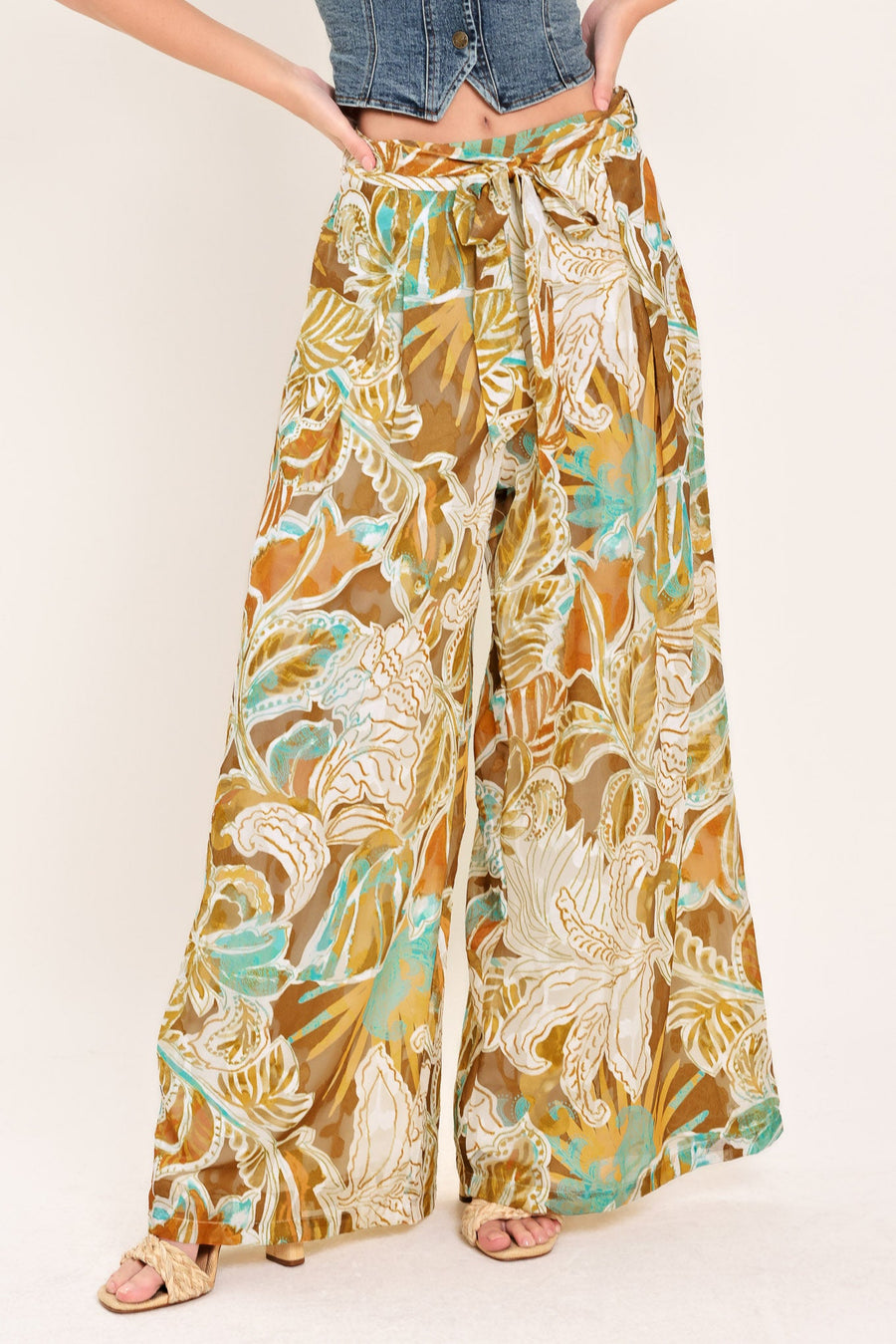 GOLDEN SHORES FLOW WOVEN PANTS - Glamourous Grace