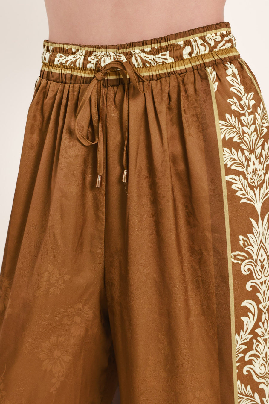 VINTAGE MANOR PALAZZO WOVEN PANTS - Glamourous Grace