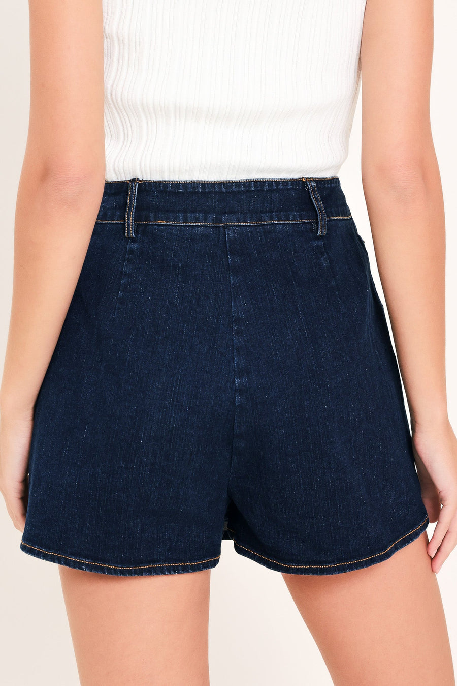 EVERYDAY INDIGO DENIM SKORT - Glamourous Grace