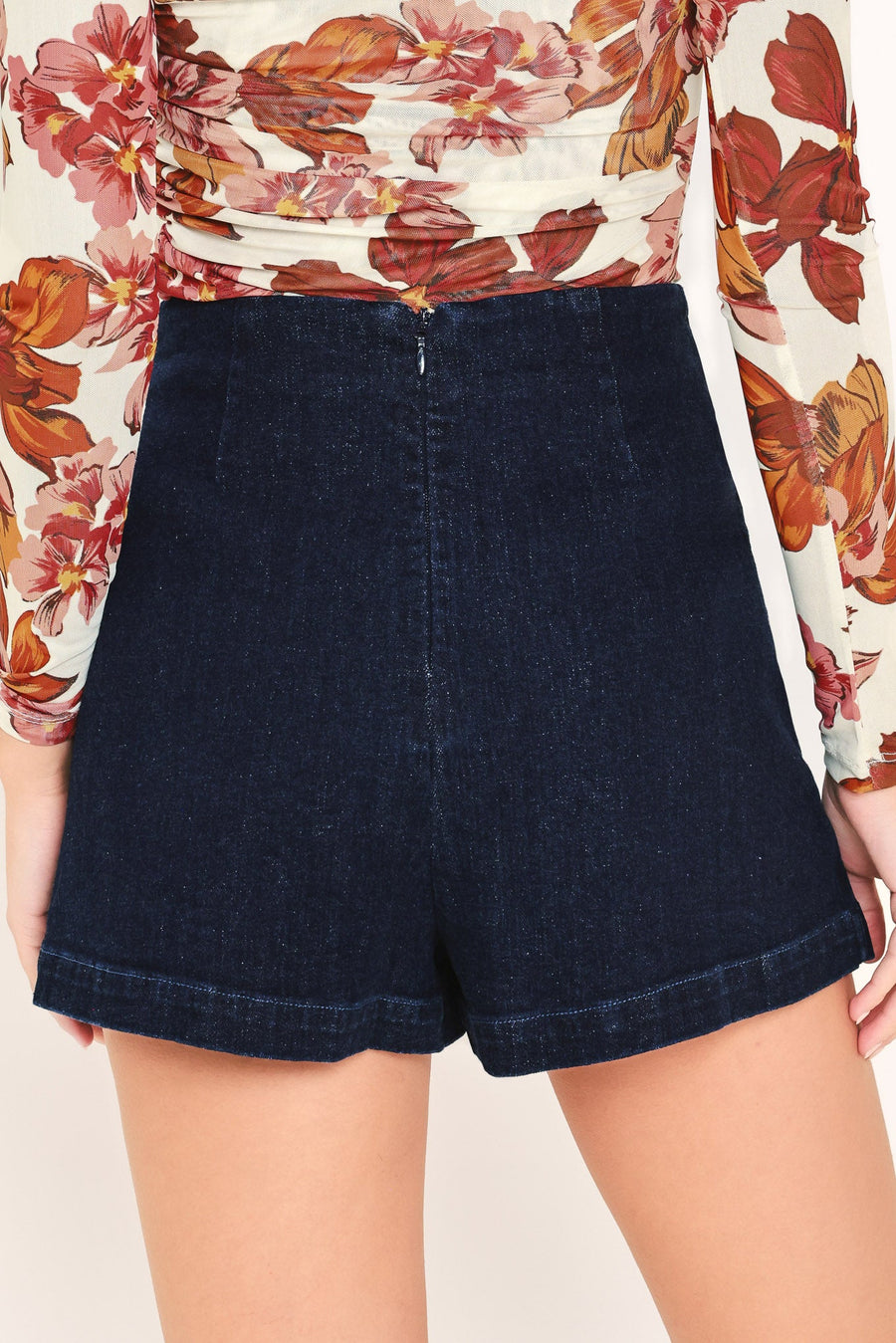 AUTUMN LEAF DENIM SKORT - Glamourous Grace
