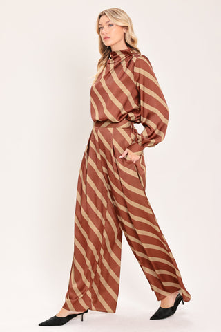 TOFFEE DIAGONAL FLOW WOVEN WIDE LEG PANTS