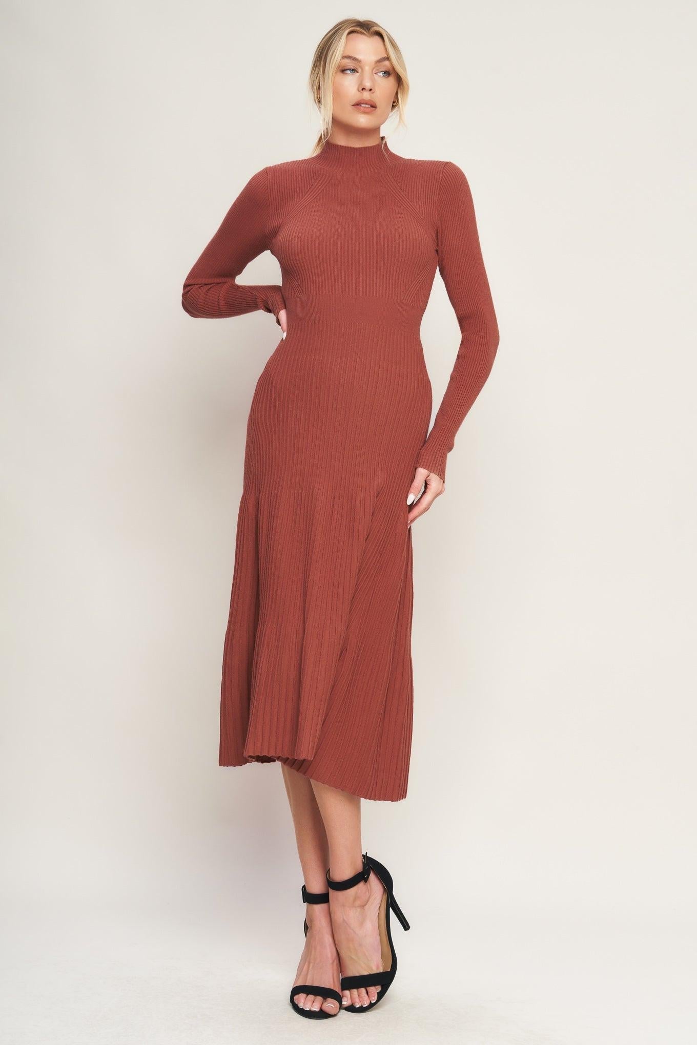 STOLEN KISSES SWEATER MIDI DRESS - Glamourous Grace