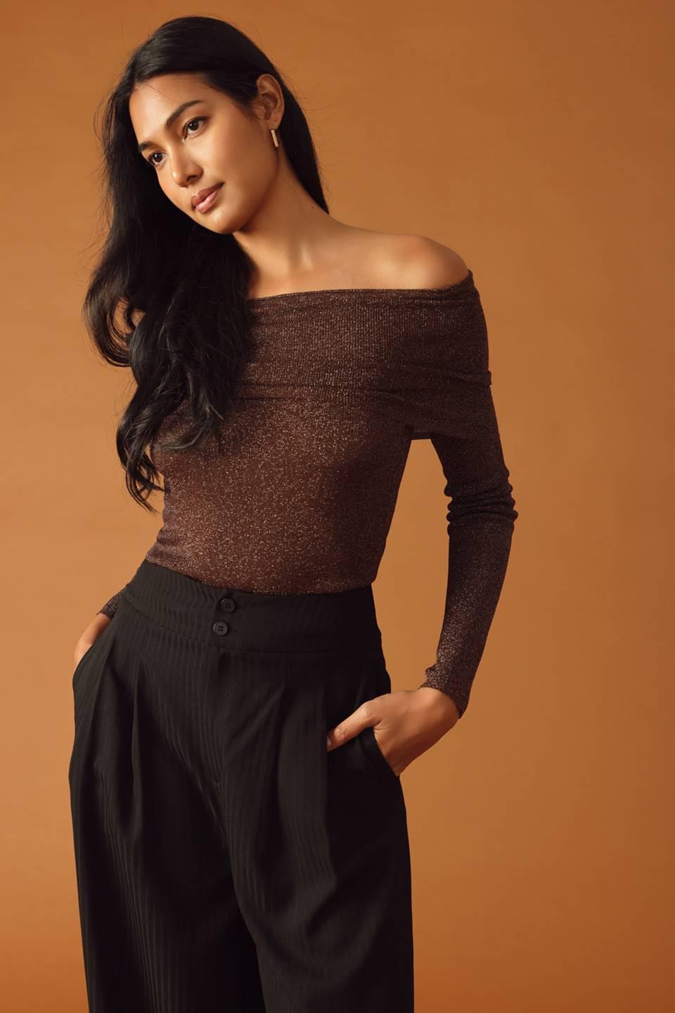 HONEY BEE SWEATER TOP - Glamourous Grace