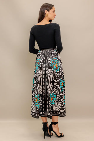 SUNBURST GARDEN BLACK MIDI DRESS - Glamourous Grace