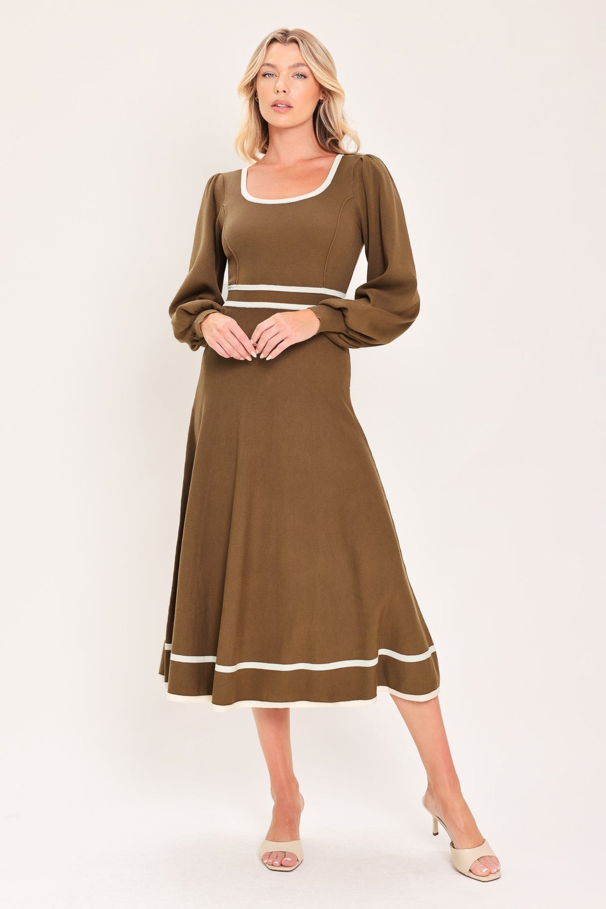 CEDAR LINE ELEGANCE SWEATER MIDI DRESS - Glamourous Grace