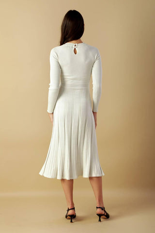 HIGH STANDARDS SWEATER MIDI DRESS - Glamourous Grace