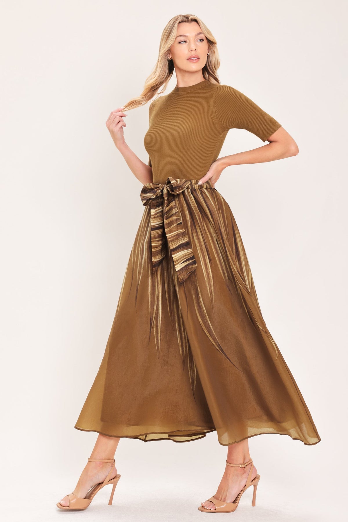 GOLDEN QUILL ROMANCE MIDI DRESS - Glamourous Grace