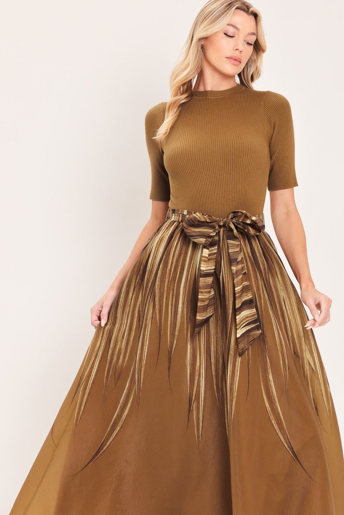 GOLDEN QUILL ROMANCE MIDI DRESS - Glamourous Grace