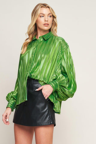 RUNWAY TREND FOILED TOP - Glamourous Grace