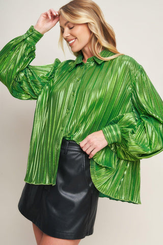 RUNWAY TREND FOILED TOP - Glamourous Grace