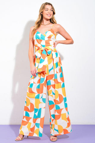 LUSH EASY ON THE EYES WOVEN TOP AND PANTS - Glamourous Grace