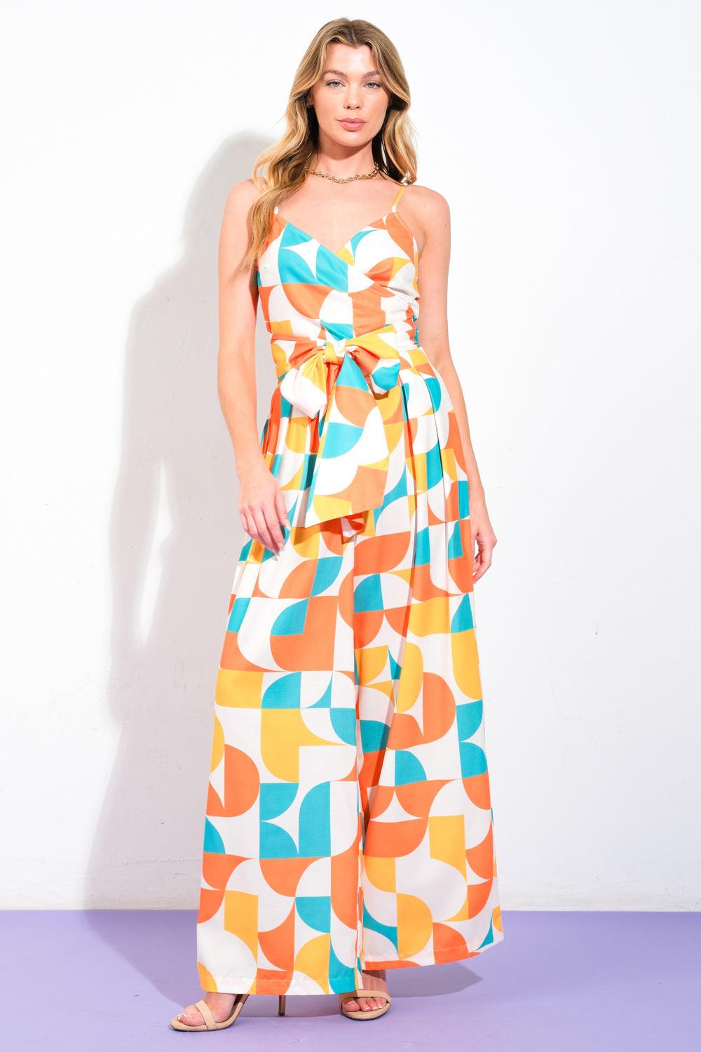 LUSH EASY ON THE EYES WOVEN TOP AND PANTS - Glamourous Grace